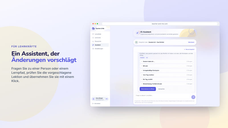 Poster card “Ein Assistent, der Änderungen vorschlägt”: The assistant proposing a lesson for review, in a browser frame. Interface in German, invented demo data.