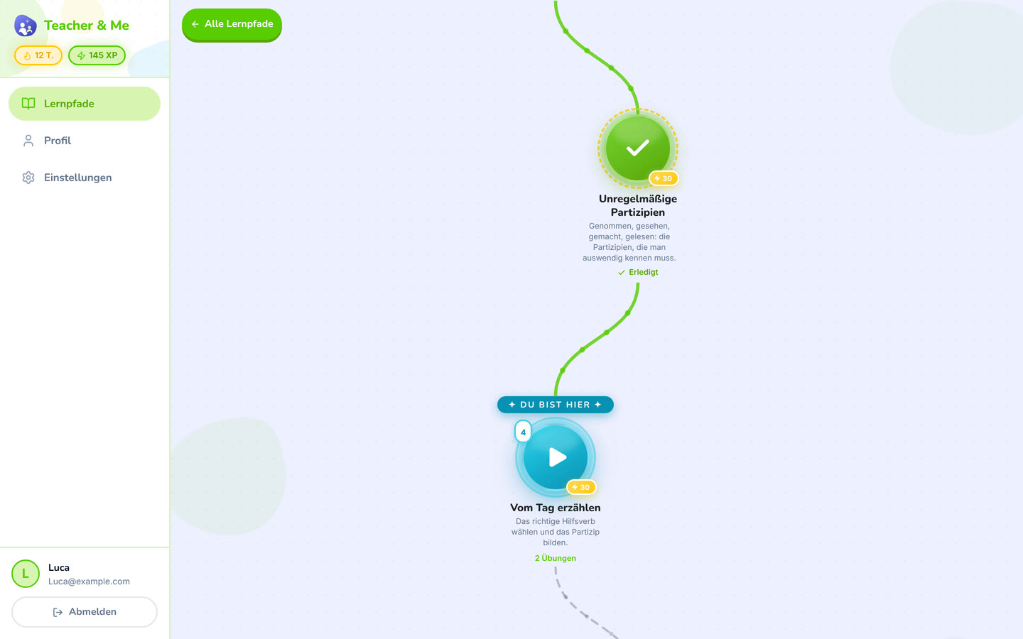 Lesson map on desktop: The winding map the student walks, one lesson at a time. Interface in German, invented demo data.