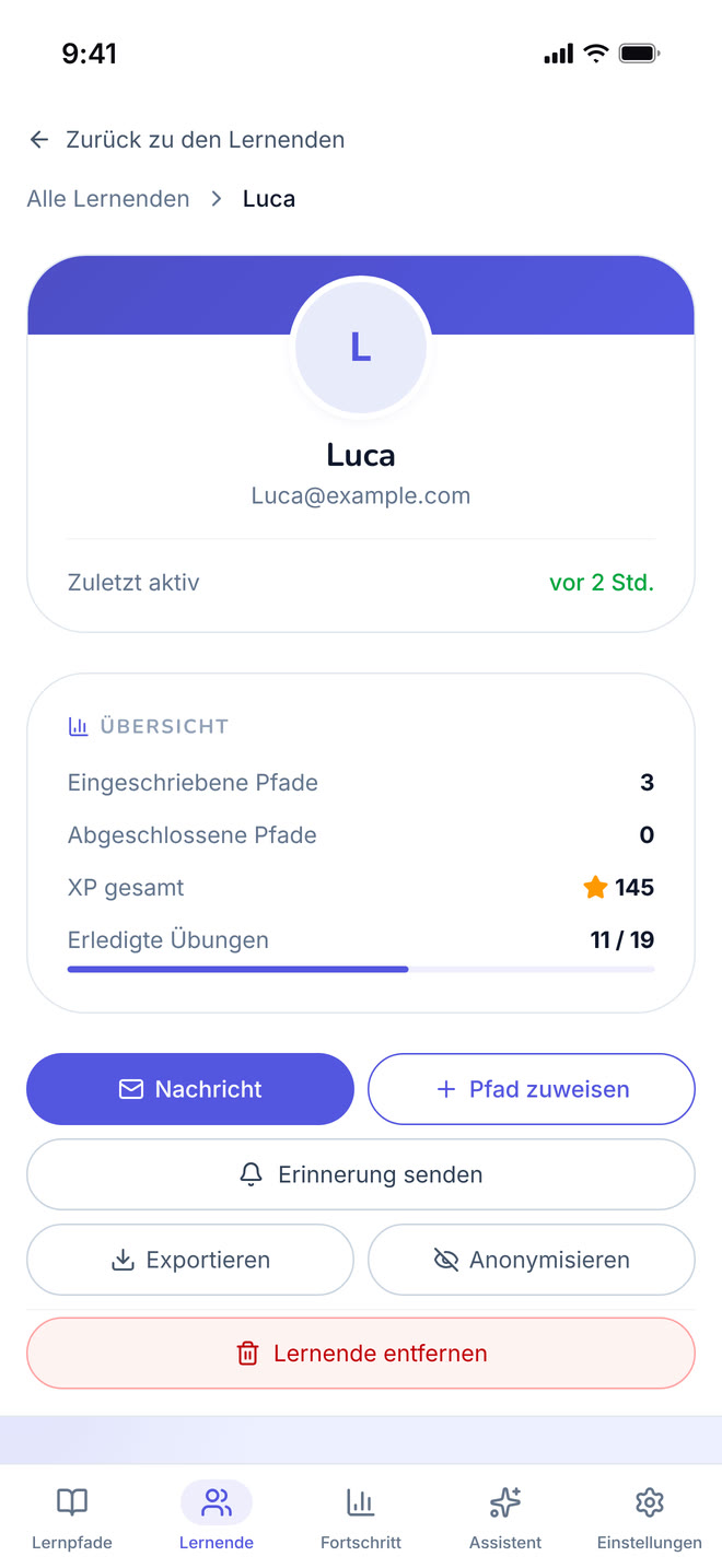 One student on phone: A single student’s page, on the "By Path" tab. Interface in German, invented demo data.