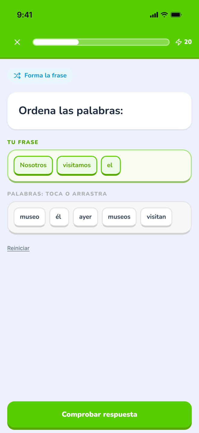 Sentence tiles on phone: The tile builder mid-answer: a sentence being assembled word by word. Interface in Spanish, invented demo data.